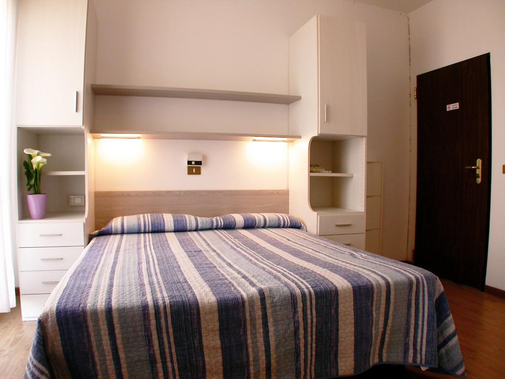 Albergo Aquila Lido di Jesolo Phòng bức ảnh